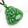Venta al por mayor de fábrica imitación jade Hetian Jade Colgante de Guanyin Material de Mongolia Exterior Colgante de Buda sonriente Maitreya verde espinaca Collar de Bodhisattva