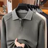 Camisa polo casual de manga comprida para homens de meia-idade com gola virada, adequada para primavera e outono, feita com seda de amoreira e lã de ovelha