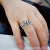 Anillo Retro Hip-Hop Coreano Popular en Internet Simple Femenino Números Romanos INS Moderno Anillo Abierto Versátil Personalizado Hombres