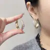 Brincos Redondos Studded com Pedras Geométricas Super Brilhantes, Estilo Europeu e Americano, Personalidade, Moda, Temperamento, Versátil, Para o Dia a Dia, Mesmo Estilo de Influenciadores, Venda por Atacado