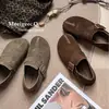 Zapatos Birkenstock de suela gruesa para aumentar la altura para mujer, modelo nuevo popular en redes sociales, zapatos Mary Jane de corte bajo versátiles retro para mujer, principios de otoño de 2026