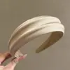 Diadema de Esponja Color Crema Estilo Retro Fresco Coreano con Ala Ancha, Nueva Diadema de Parte Alta para Lavarse la Cara, Accesorio de Cabello de Alta Gama