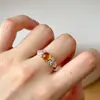 Anillo Floral Ovalado Vintage Estilo Francés con Diseño de Nicho, Elegante, Único, Moderno, Exquisito, Lujo Ligero, Versátil y Distintivo