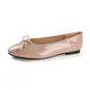 Versión de cuero suave~Zapatos planos sin cordones de punta redonda estilo coreano para mujer, cómodos, corte bajo, versátiles para figuras menudas, bailarinas