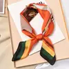 Pañuelo cuadrado pequeño de 70x70cm pañuelo de seda para mujer Primavera Otoño Invierno combinación con camisa decoración profesional pañuelo protector del cuello pañuelo fino