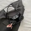 2025 Nova Bolsa de Mão/Ombro Estilo Millennium Hot Girl Ins Outono e Inverno Bolsa de Ombro Bolsa de Ombro Transversal Moda Retro Nicho Tendência