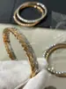 Seiko V Oro Versión Alta Lujo Accesible Versión Estrecha para Mujer Pulsera Acolchada Pulsera de Diamantes para Mujer No se Desvanece Venta Directa de Fábrica