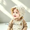Sombrero de Sol Retro Floral de Encaje para Bebé Niña, para Bebés y Niños Pequeños, Sombrero Transpirable de Primavera y Verano con Correas para Evitar que se Caiga, Sombrero con Protección Solar y Protección para los Oídos para Salidas