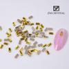 Nova Arte Do Prego Amarelo Dourado Em Forma De Broca Net Vermelho Fundo Plano Em Forma De Broca Fundo De Ouro Broca Nail Art Broca Ornamentos Strass