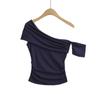 Camiseta feminina de manga curta com um ombro só, alta qualidade, estilo coreano, modelo que afina a silhueta, modelagem assimétrica e design sexy.