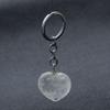 Llavero de cristal rosa natural con gema de cristal de 30 mm, colgante de amor, corazón de melocotón en forma de corazón, colgante de piedra natural. Fabricantes transfronterizos.
