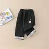 2026 Calça de Veludo Plus Size Nova Estilo Outono e Inverno para Meninas Roupa Externa para Bebê Calça de Veludo Integrada Quente de Inverno para Crianças Pequenas Tendência Dropshipping