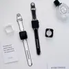 Apple Watch iWatch 10987 patrón de garabato estilo caricatura correa de silicona negra y blanca S11/12 pulsera