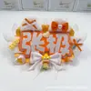 Etiqueta de nombre personalizada para soporte de abanico con doble letra, producto terminado de tela no tejida con letras reflectantes, colgante creativo para soporte de abanico puramente hecho a mano, mercancía de la comunidad de abanicos