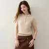 Novo suéter de caxemira outono/inverno para mulheres, com gola polo, design trançado, mangas curtas e uma camada interna estilo coreano, criando um visual sofisticado e elegante