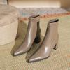 Botas de Camada Única com Forro de Fleece para Mulheres, Outono e Inverno, Meio da Panturrilha, Couro Patente com Zíper Traseiro, Costuradas, Moda, Salto Bloco, Bico Fino, Botas de Cano Curto