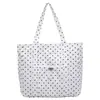 Bolsa de viagem para viagens curtas modelo 2026 bolsa de ombro única bolsa tote de grande capacidade tecido de bolinhas bolsa de ombro para o dia a dia para mulheres