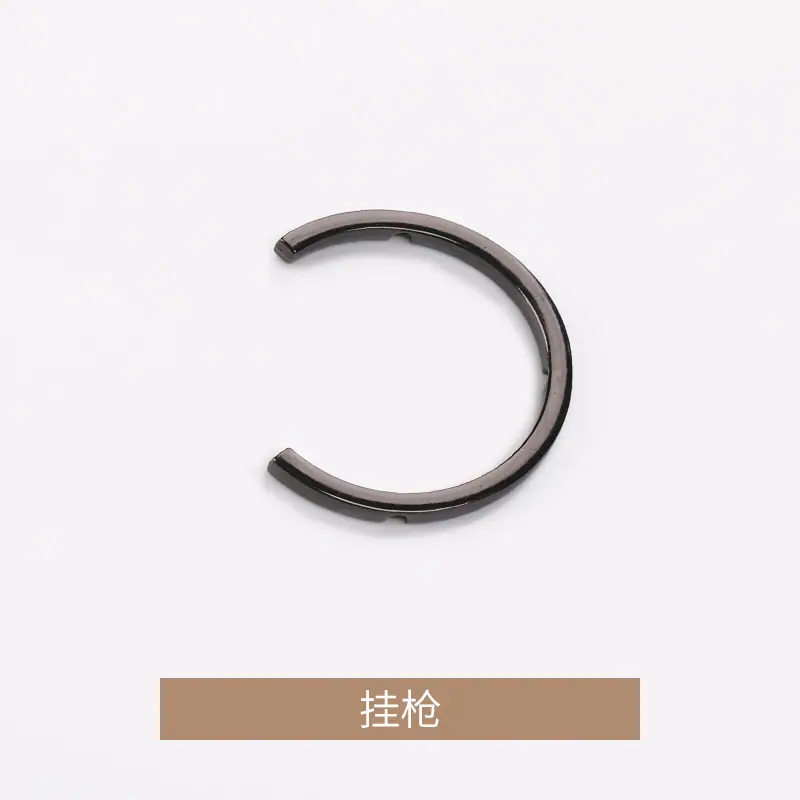 挂枪.jpg