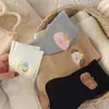 Nueva colección de principios de otoño: calcetines lindos de oso hasta la pantorrilla, calcetines de dibujos animados, estilo coreano, modernos para estudiantes