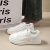 Zapatos Blancos para Mujer 2025 Otoño Nuevos Zapatos para Mujer Suela Gruesa Estilo Coreano Versátiles Estudiante Deportivos Casuales Zapatillas
