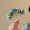 Caer en las Flores Estilo de Fiesta de Cena de Liu Yifei Horquilla de Gypsophila Clip Perezoso Flor Artificial Dulce Horquilla para Cabello Semi-Recogido