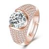 Conjunto de Grupo de Diamantes Completos da Moda Estilo Coreano com Anel de Diamante de 5 Quilates Oito Corações e Oito Flechas Banhado a Platina Pt950 Anel de Diamante Moissanita