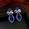 Brincos de Franja Gota d'Água Vazados com Diamantes Incrustados em Agulha de Prata Estilo Francês, Brincos de Tarraxa de Personalidade de Luxo Leve de Alta Qualidade, Brincos Modernos Versáteis para Mulheres