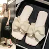 Nuevas Pantuflas de Mujer 2025 para Otoño, Versátiles y de Moda Estilo Coreano Ins Celebridad de Internet Planas de Playa Moda Pantuflas de Mujer
