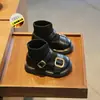 Sapatos tipo meia estilosos para bebês meninas para primavera e outono, sapatos de sola macia para bebês de 0 a 3 anos, sapatos de princesa, botas curtas de pelúcia para meninas