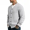 Sudadera Casual Suelta de Punto Vintage con Botones Jacquard de Color Sólido para Hombre Otoño/Invierno Transfronteriza Europea y Americana 2026