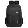 Mochila masculina simples, estilosa, moderna e casual com grande capacidade para uso em negócios, trajeto diário, viagens e para estudantes, também adequada como bolsa para laptop