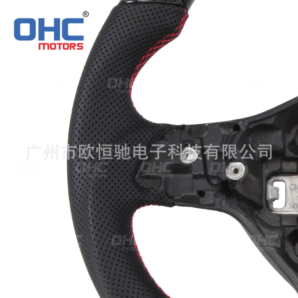 大众高尔夫 打孔皮碳纤维