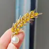 Moda Coreana Broche Espiga de Trigo Dorado Pin de Cristal y Pedrería Versátil Elegante Solapa Frontal de Abrigo para Mujer Estilo Nuevo