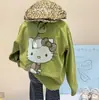 2026 Nuevo Conjunto de Moda para Niñas de Manga Larga con Estampado de Dibujos Animados y Pantalones de Micro Campana Rayados con Estilo
