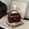 Bolsa caixa de moda de alta qualidade para mulheres, novo estilo inverno 2026, bolsa de ombro matelassê inspirada em Chanel, crossbody simples