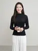 Novedad de Primavera y Otoño Blusas plisadas para mujer, Ajuste ceñido, Cuello redondo, Manga larga, Camisas básicas blancas, Estilo coreano, Estilo suave, Ropa para mujer al por mayor