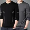 Camiseta básica masculina de manga longa, simples e casual, versátil, nova para primavera e outono de 2026
