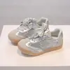 Sapatos Femininos Modelo Primavera/Verão 2026 Tênis Esportivos Infantis para Meninas, Tênis Bordados Respiráveis para Crianças Maiores