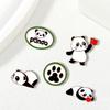 Broche Panda Chinês de Desenho Animado Panda Fofo Bandeira Nacional em Relevo Acessórios de Vestuário de Outono e Inverno Decoração de Mochila Escolar Cerimônia Masculino e Feminino