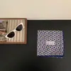 ¡Pequeña literatura y arte gris! Pañuelo Cuadrado Pequeño de Algodón Estampado Azul y Rojo Vintage Estilo Coreano Pañuelo Versátil de Alta Calidad