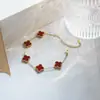 Venda Quente Transfronteiriça Corrente Dupla 13MM Versátil Alta Qualidade Ouro Trevo de Quatro Folhas Flor de Cinco Pétalas Pulseira Não Desbota Pulseira de Luxo Leve
