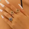 Anel de Cobre Europeu e Americano Transfronteiriço de Luxo Leve com Zircônia Colorida Incrustada, Estilo Retro Francês de Alto Padrão, Anel de Joia de Nicho para Mulheres