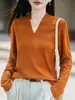 Suéter de Tricô Feminino de Manga Longa 2026 Outono Novo Estilo Coreano Loose Gola V Cor Sólida Top com Elementos de Design