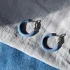 Aretes Asimétricos de Goteo Azul Mist Crema Pequeños Frescos Estilo Coreano Versátiles Nicho Simples Estilo Nuevo