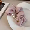 Scrunchie Branco de Renda Vazada Quadrado Estilo Francês para Cabelo, Prendedor Grande com Laço e Flor de Fita