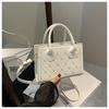 Bolsa de Bordado Lingge Feminina 2024 Nova Moda Pequena Bolsa Quadrada Elegante All-match Ombro Crossbody Bolsa