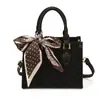 Bolso Tote Nuevo 2025, Moderno, Sencillo y Práctico, Bolso de Hombro Portátil, Costuras Suaves en la Superficie, Bolso Cruzado Versátil para Exteriores