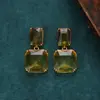 Pendientes de Moda Versátiles y Sencillos para el Viaje Diario de Mujeres, Nuevos Pendientes Geométricos de Tendencia Estilo Chino con un Toque de Lujo Ligero y Sensación de Alta Gama