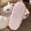 Lindas pantuflas de peluche de ciervo de algodón para mujer, otoño e invierno, cálidas, antideslizantes, de suela gruesa, con un diseño femenino, disponibles para dropshipping