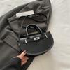 Bolso de Crowdsourcing Pequeño de Alta Gama para Mujer 2025 Nueva Moda Bolso Cruzado de Cadena Bolso Kelly de Silla Portátil Elegante para Mujer